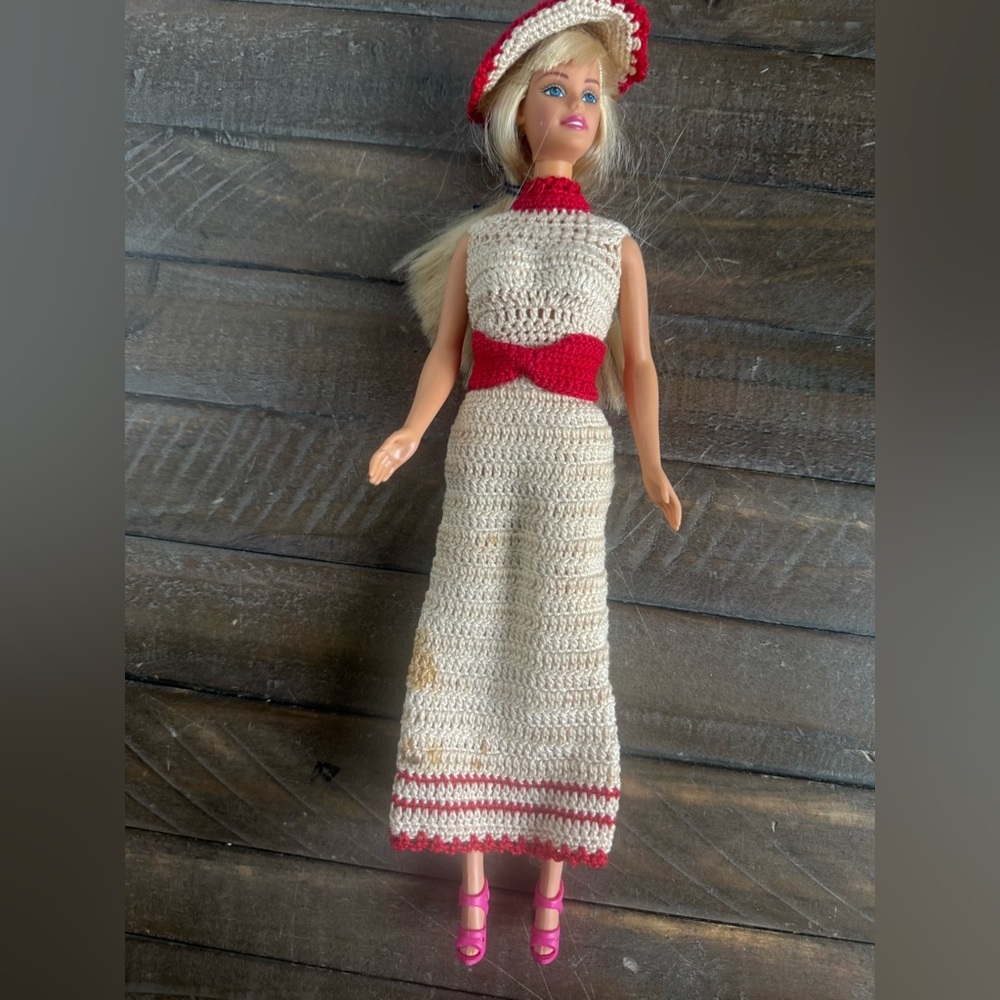 Vintage 1966 Mattel Barbie in Crochet Doll Dress in Cream and Red